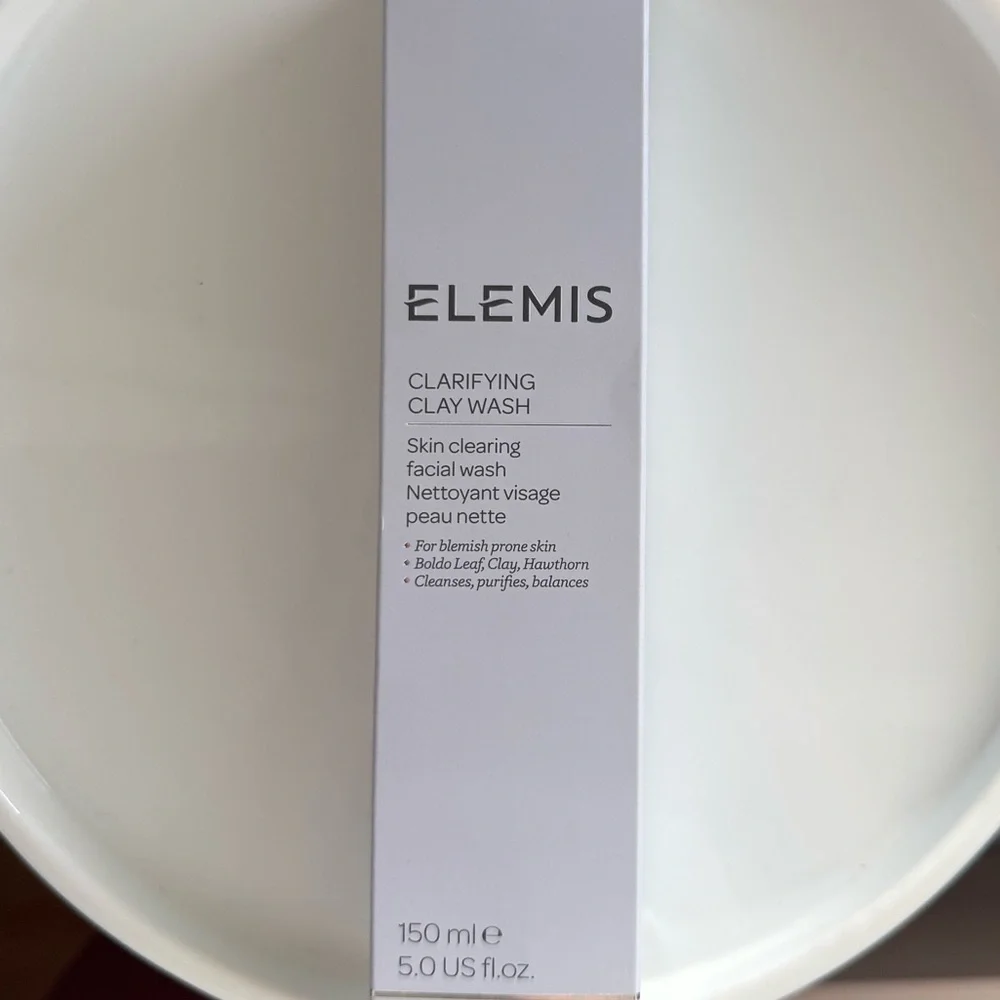 Elemis Clarifying Clay Wash 150mls - Picture 8 of 11